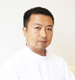 日本眼科学会認定 眼科専門医 院長 松本 雄介