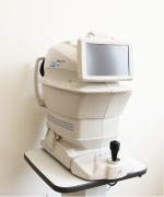 オートケラトレフラクトトノメータ/まつもと眼科|吹田グリーンプレイス